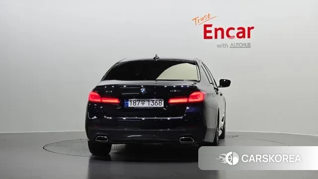 BMW 5 Series (G30) id 3002590 из Кореи 14