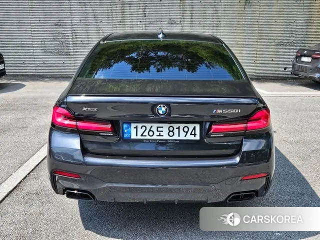 BMW 5 Series (G30) id 2998844 из Кореи 14