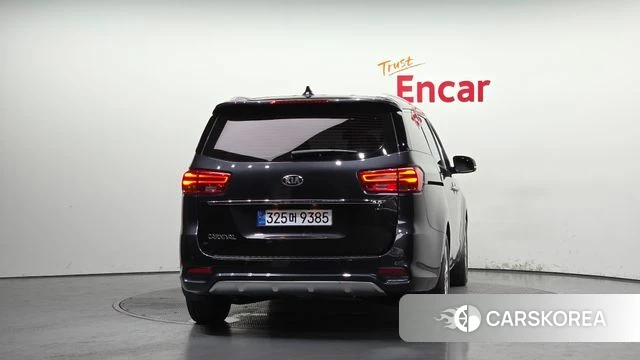 Kia The New Carnival id 4595838 из Кореи 28