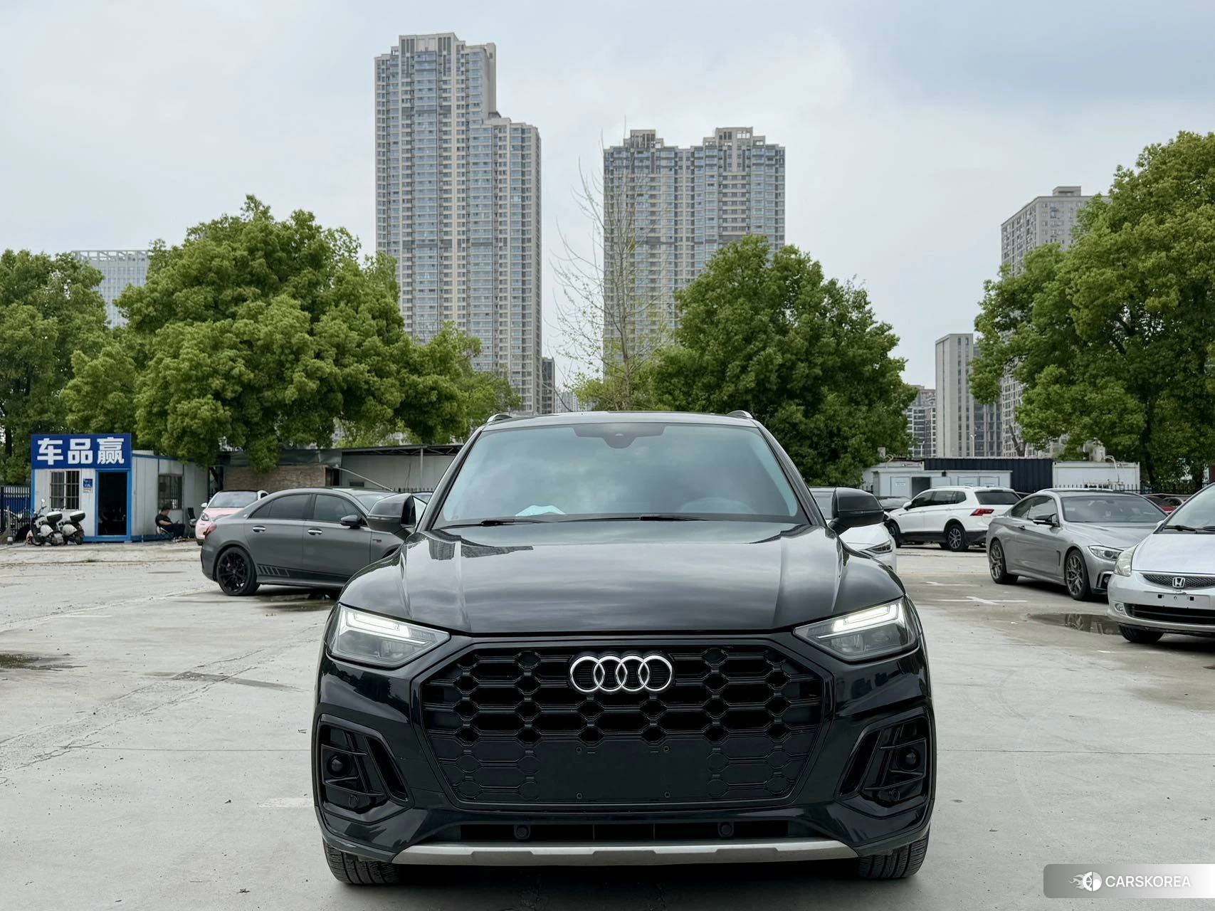 Audi Q5L id 4514851 из Китая 11