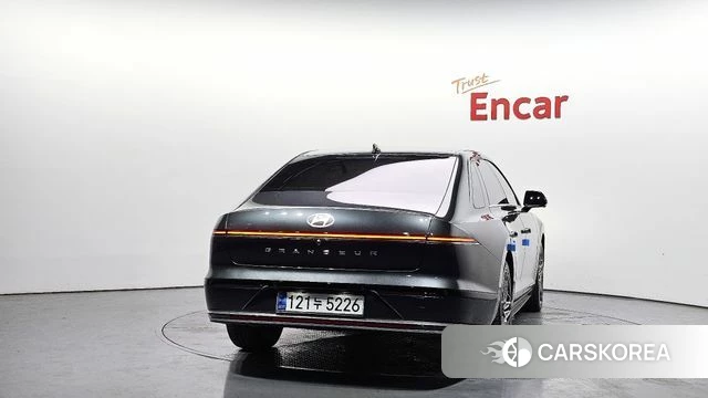 Hyundai Grandeur Hybrid (GN7) id 3883721 из Кореи 14