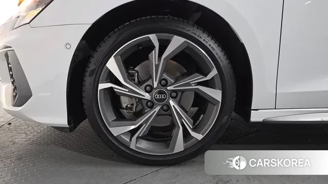 Audi A3 (8Y) id 3634788 из Кореи 14