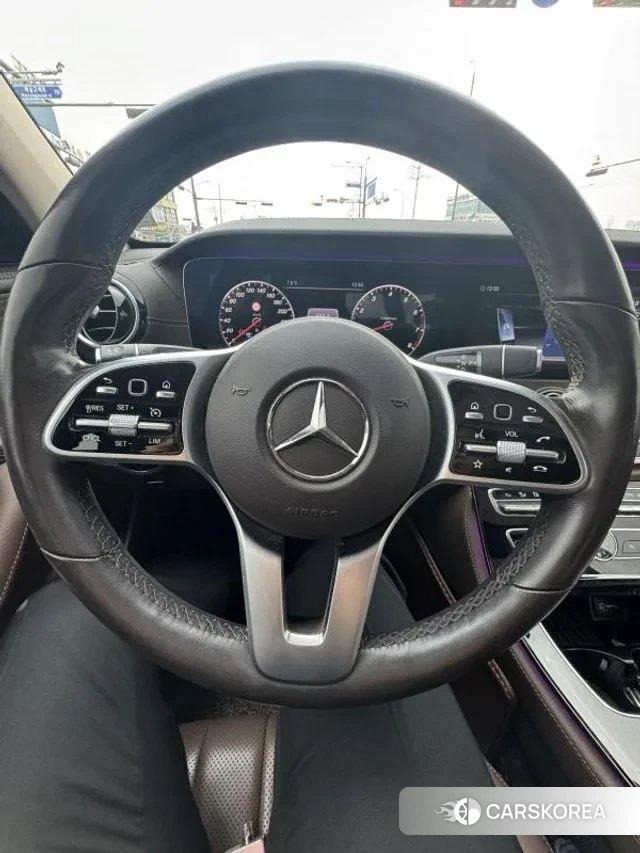 Mercedes-Benz E-Class W213 2018 Серый из Кореи, фото 6