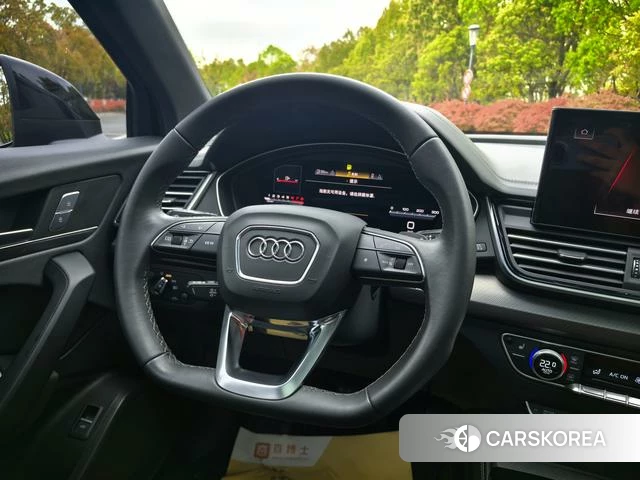 Audi Q5L id 4297298 из Китая 16