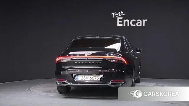 Hyundai The New Grandeur IG id 3007671 из Кореи 14