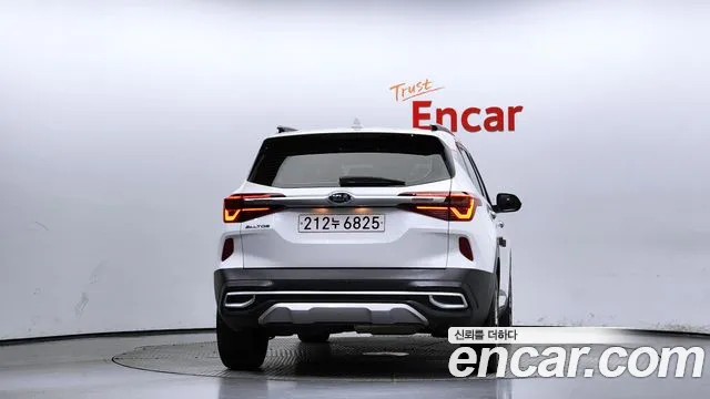 Kia Seltos id 2601747 из Кореи 14