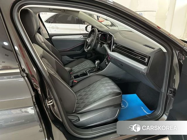 Volkswagen Sagitar id 4258960 из Китая 28