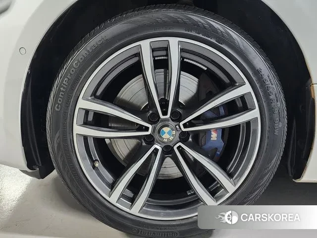BMW 6 Series GT (G32) id 3185982 из Кореи 4