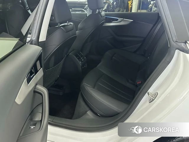 Audi A5 2025 Белый из Китая, фото 4