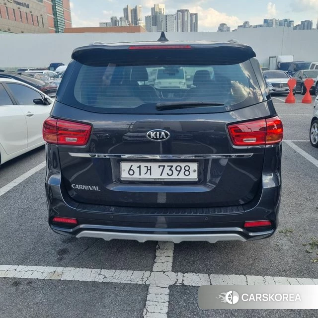 Kia The New Carnival id 4511728 из Кореи 14