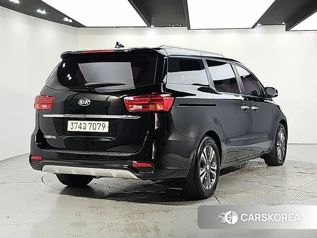 Kia The New Carnival id 4836525 из Кореи 12