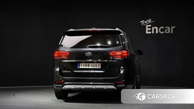 Kia The New Carnival id 3464632 из Кореи 14