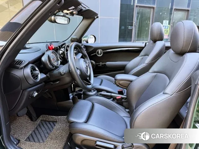 Mini Cooper Convertible id 3380195 из Кореи 14