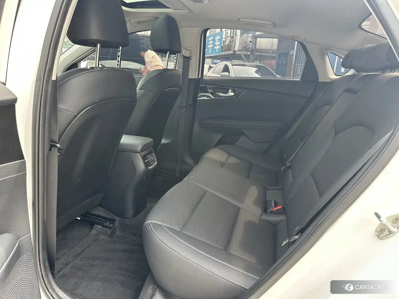 Kia K3 id 4538948 из Китая 16