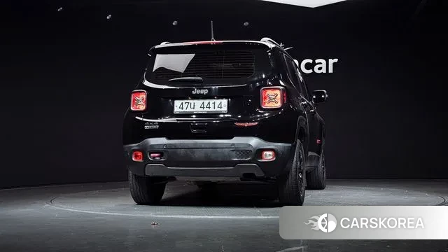 Jeep Renegade id 3439853 из Кореи 14