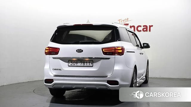 Kia The New Carnival id 4339292 из Кореи 14