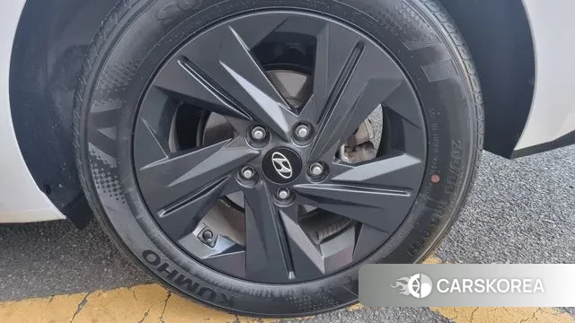 Hyundai Avante (CN7) id 3581370 из Кореи 11