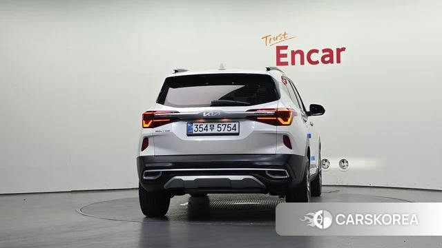 Kia Seltos id 4872287 из Кореи 14
