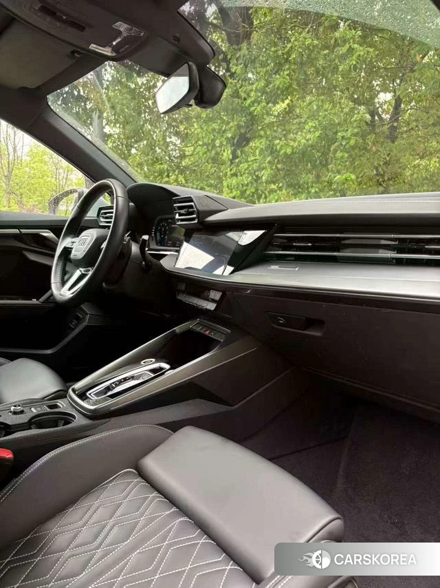 Audi A3 2024 Серебристо-серый из Китая, фото 4