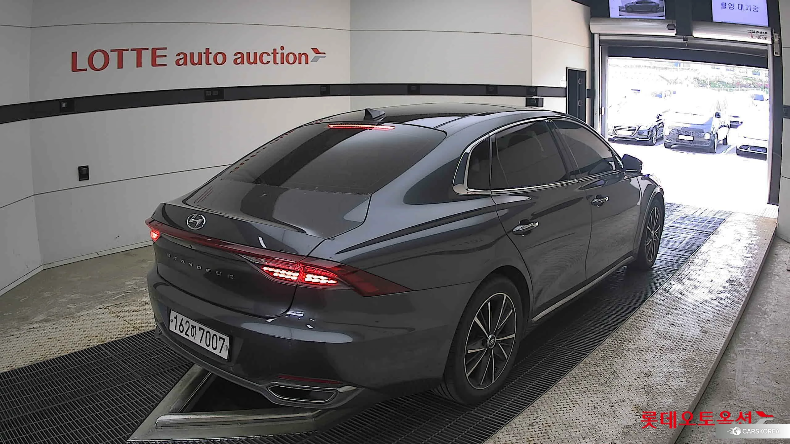 Hyundai Grandeur id 4289422 из Кореи 31