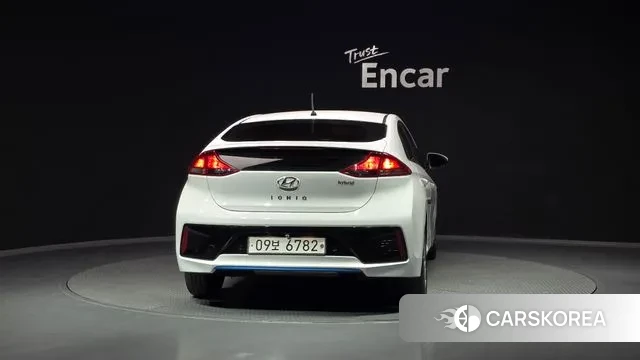 Hyundai Ionic Hybrid id 3444823 из Кореи 14