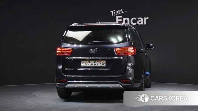 Kia The New Carnival id 4536181 из Кореи 14