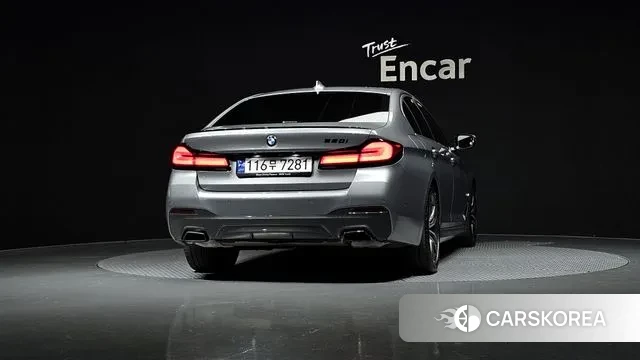 BMW 5 Series (G30) id 3410854 из Кореи 14