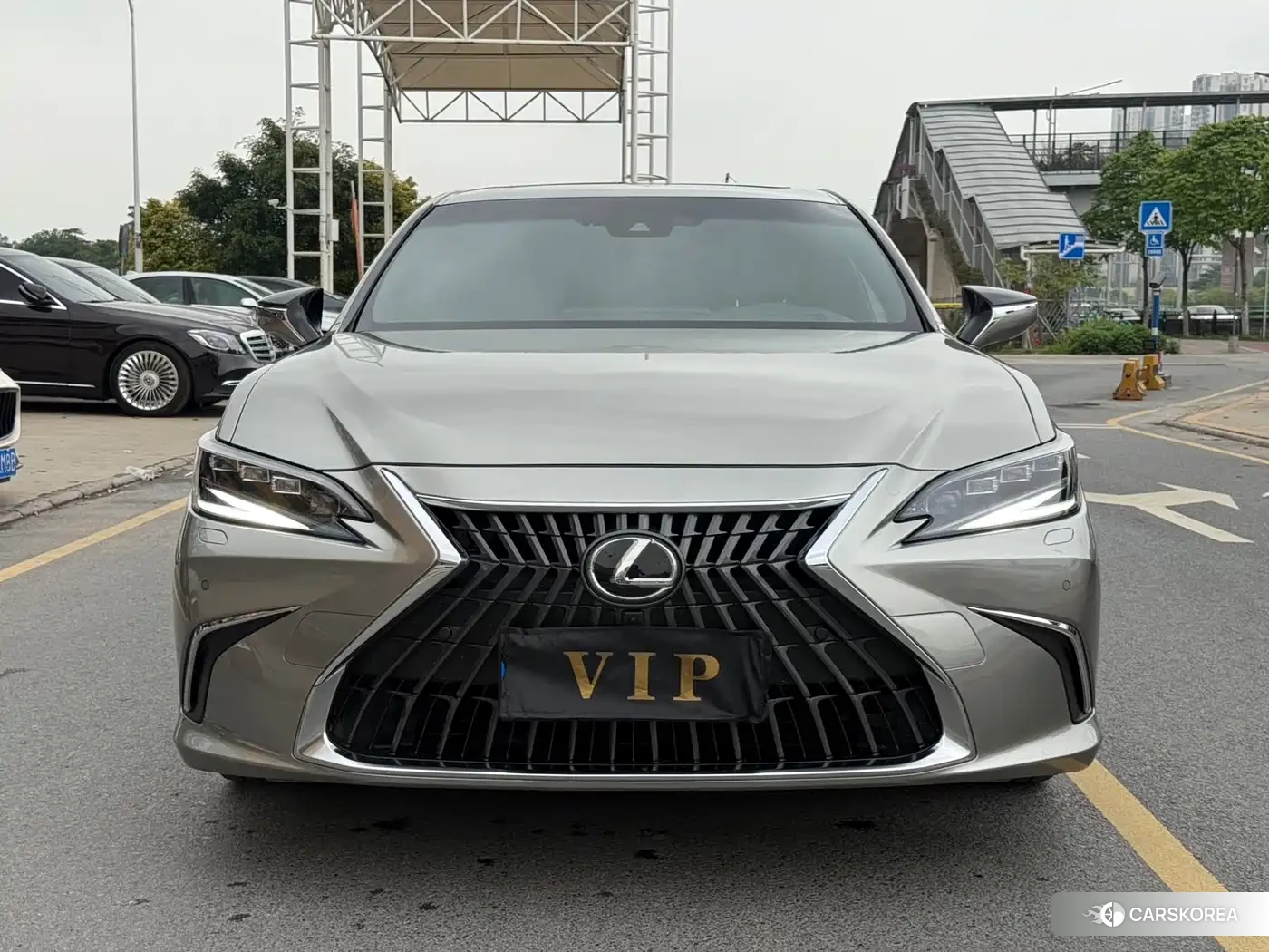 Lexus ES 2024 Champagne/brown из Китая, фото 4