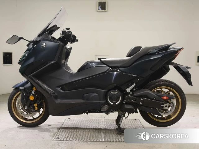 Yamaha T-MAX 560 TECH MAX 2022 из Японии