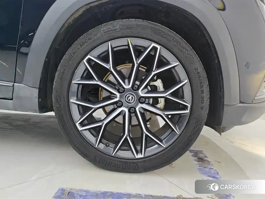 Chang'an Changan UNI-T id 4559692 из Китая 10