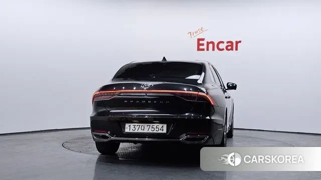 Hyundai The New Grandeur IG id 3640908 из Кореи 14