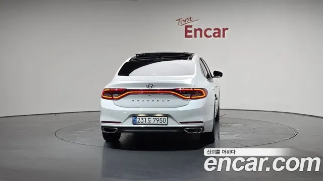 Hyundai Grandeur IG id 2881929 из Кореи 14