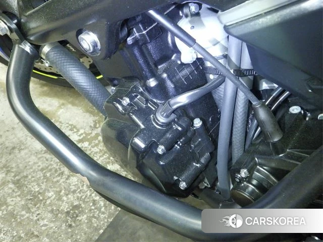 Engine photo