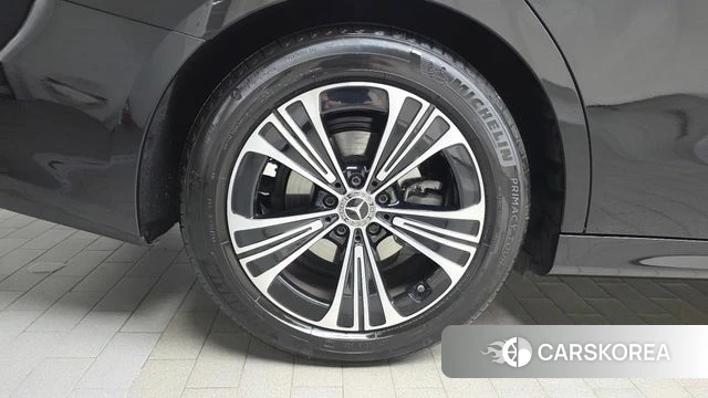 Mercedes-Benz E-Class W214 id 4734787 из Кореи 29