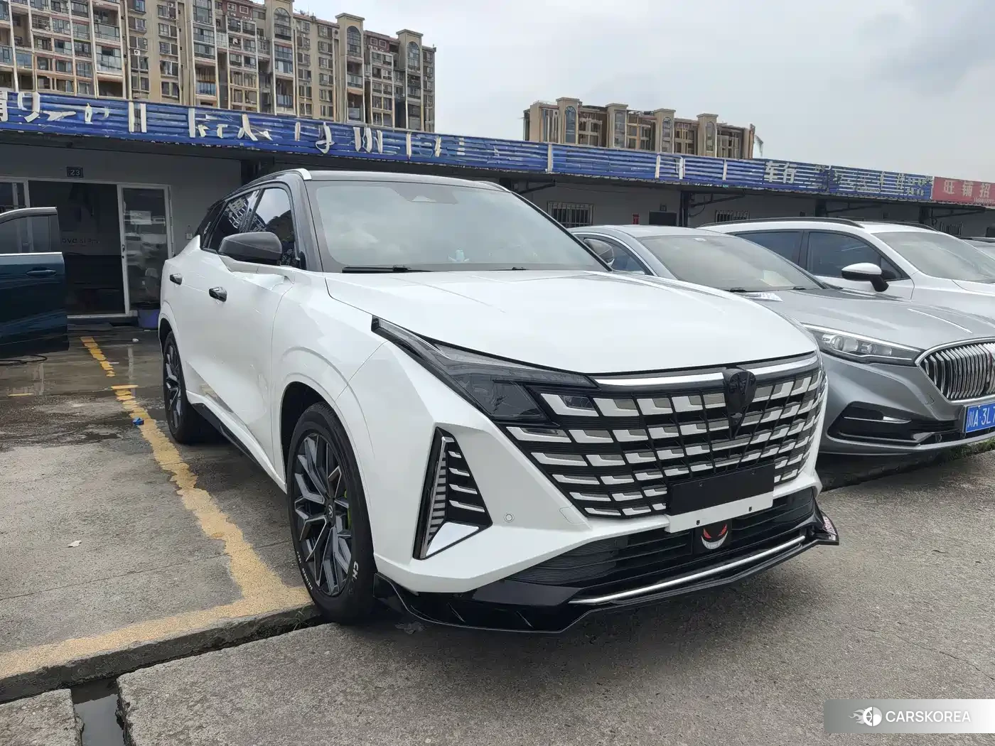 Chang'an Changan UNI-Z 2024 Белый из Китая, фото 4