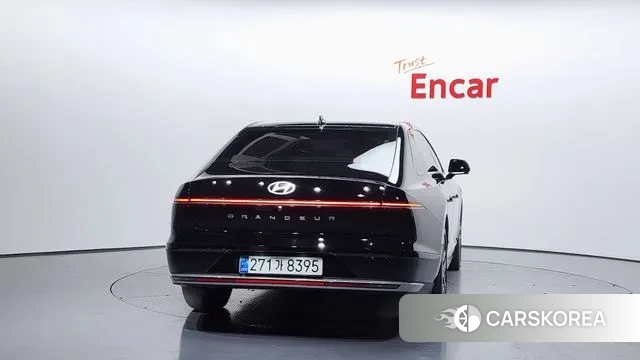 Hyundai Grandeur (GN7) id 3586184 из Кореи 14