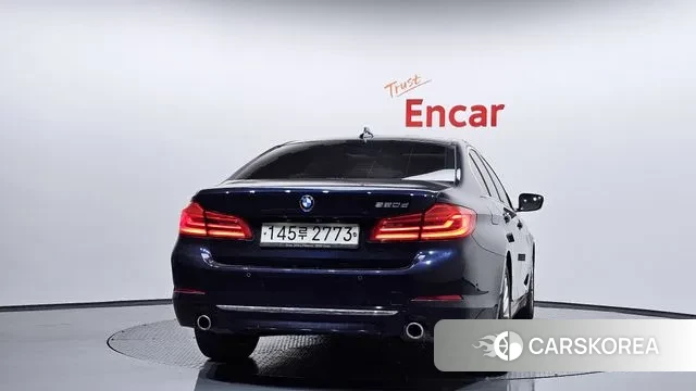 BMW 5 Series (G30) id 3385752 из Кореи 14