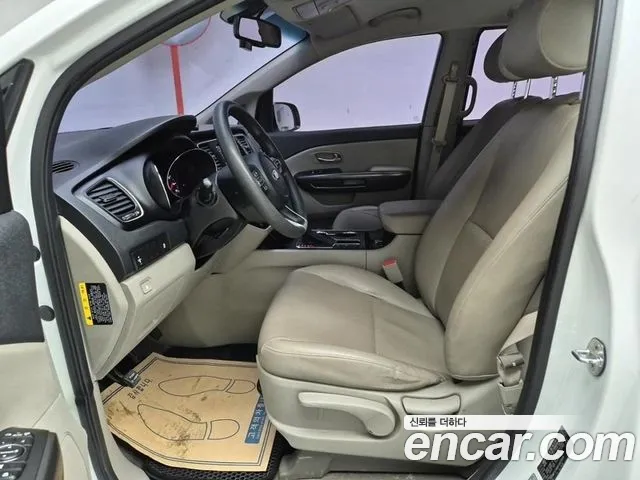 Kia The New Carnival id 2667439 из Кореи 12