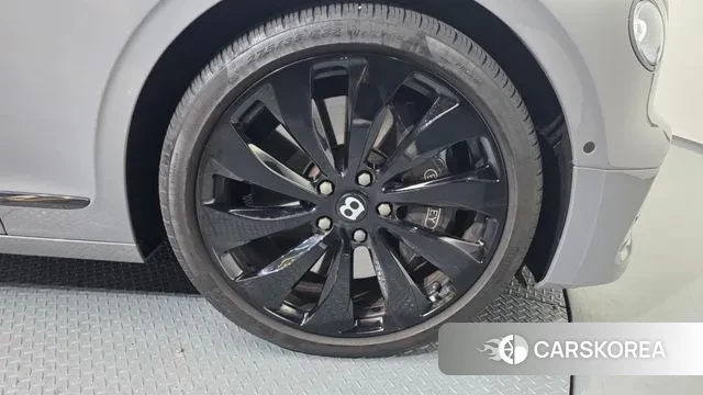 Bentley Flying Spur 3rd Generation id 3747224 из Кореи 14