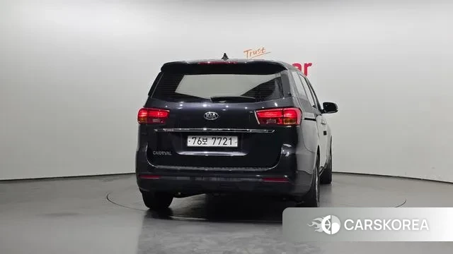 Kia The New Carnival id 3220908 из Кореи 14