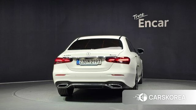 Mercedes-Benz E-Class W213 id 4516887 из Кореи 27