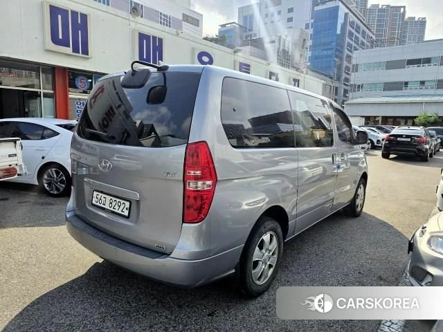 Hyundai The New Grand Starex id 4632855 из Кореи 13