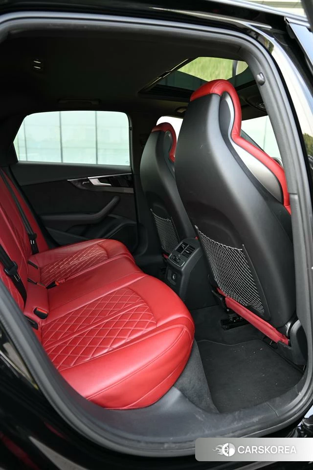Audi S4 2021 Черный из Китая, фото 6