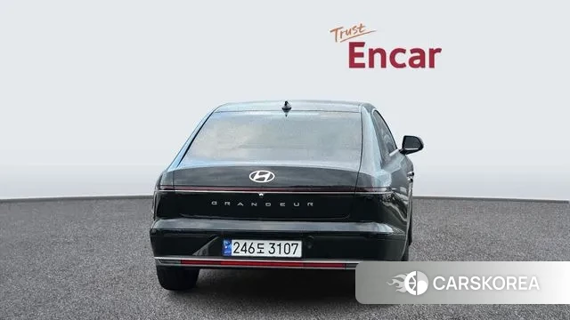 Hyundai Grandeur (GN7) id 3467555 из Кореи 14