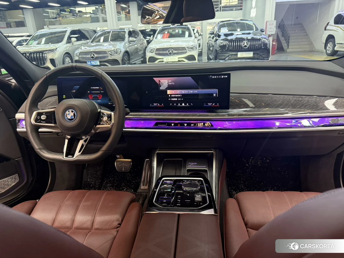BMW i7 id 4426917 из Китая 11