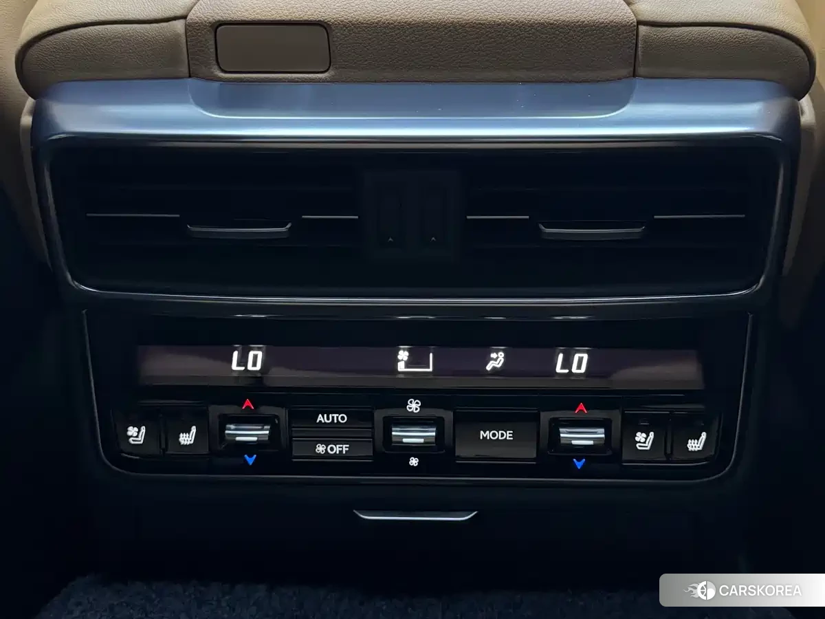 Lexus LX id 4583664 из Китая 13
