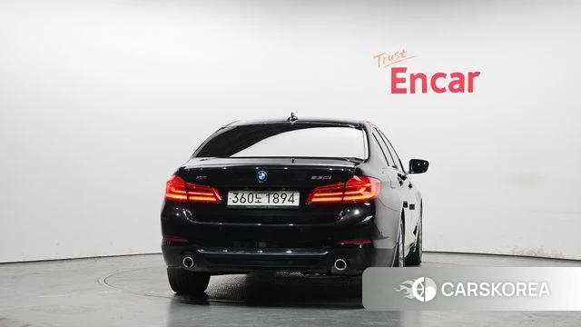 BMW 5 Series (G30) id 3905284 из Кореи 14