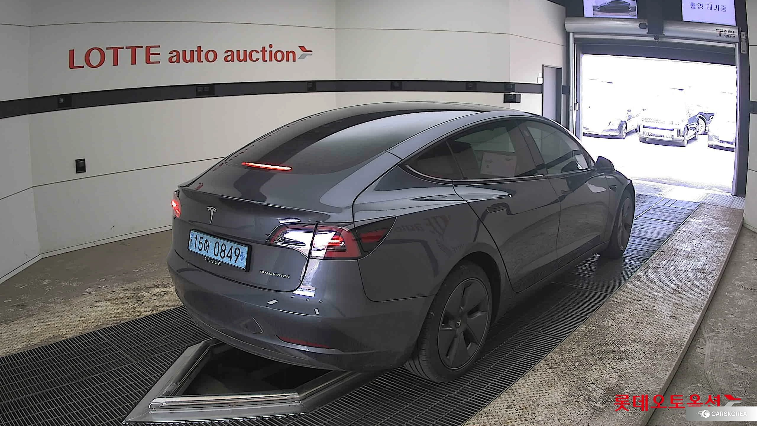 Tesla Model 3 Long Range id 3881983 из Кореи 31