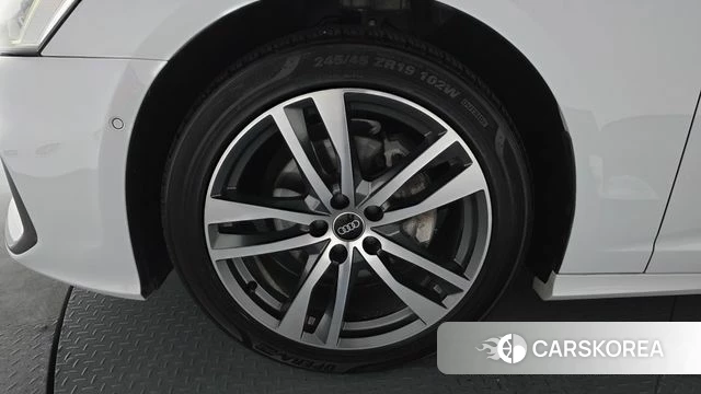 Audi A6 (C8) id 4195365 из Кореи 28