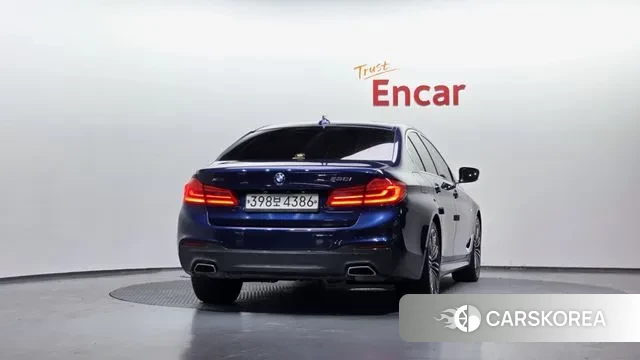 BMW 5 Series (G30) id 3703239 из Кореи 14